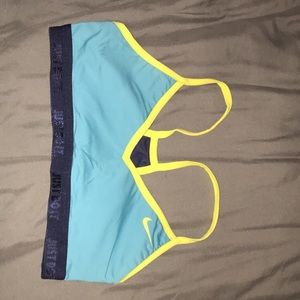 **Nike Sports Bra**